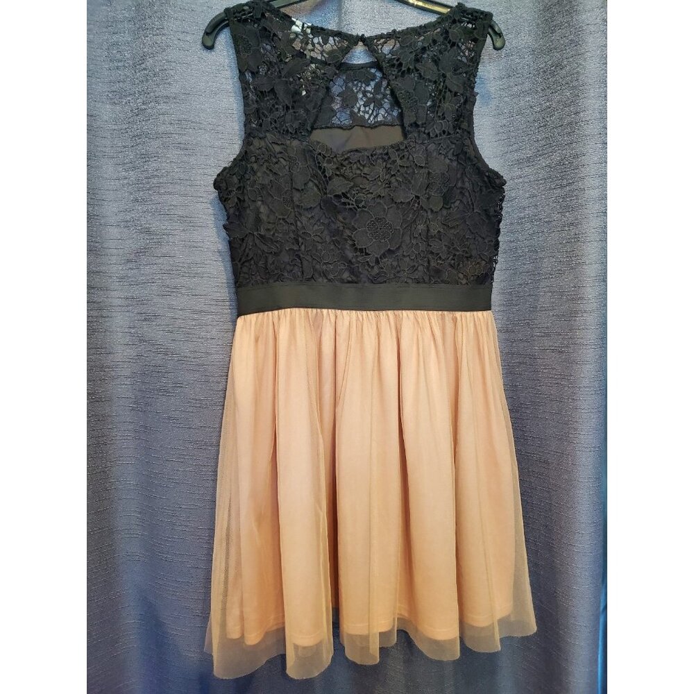 Lauren Conrad L Dress